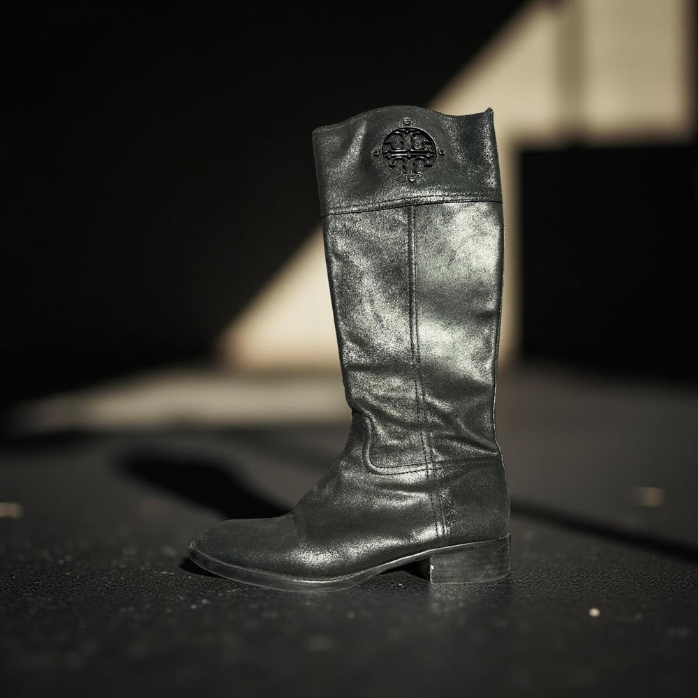 Tory Burch Black Kiernan Shiny Leather Logo Round Toe Knee High Riding Boots - Picture 4 of 6